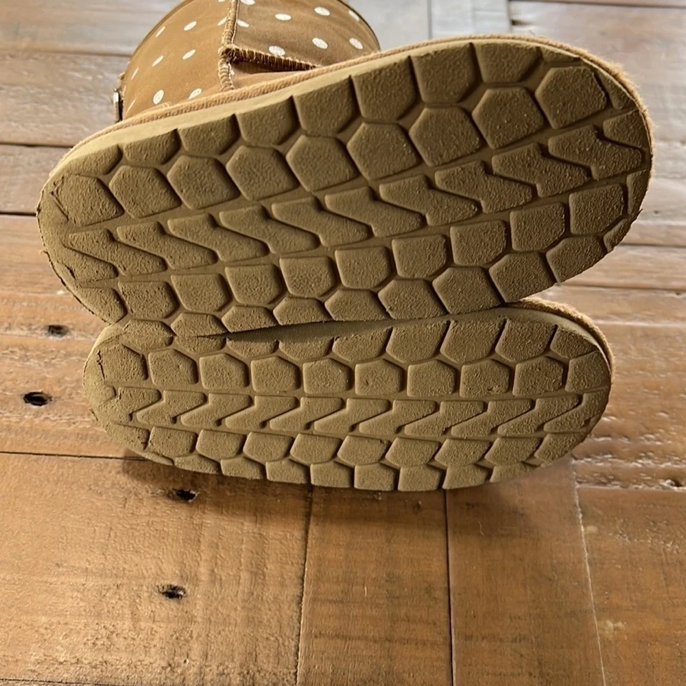Gap polka dot Sherpa lined boots